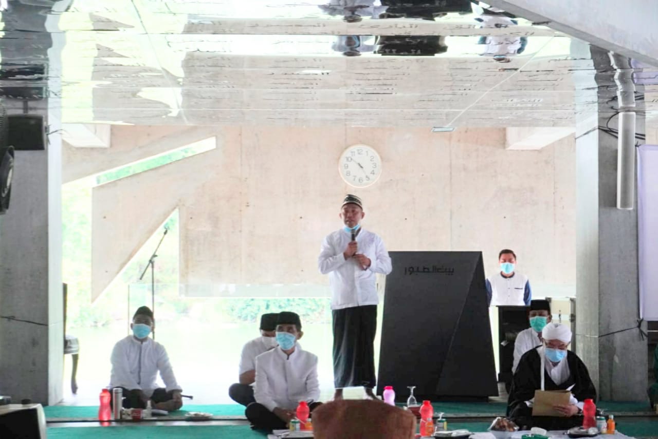 HUT Ke-12 Tubaba Di Tengah Pandemi Warga Lakukan Do'a Serentak