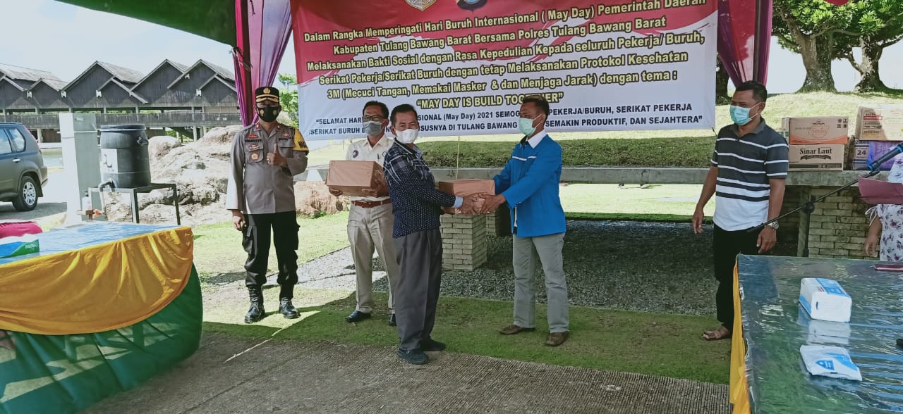 HARI BURUH SEDUNIA PEMKAB TUBABA GANDENG POLRES BERBAGI KEBAIKAN