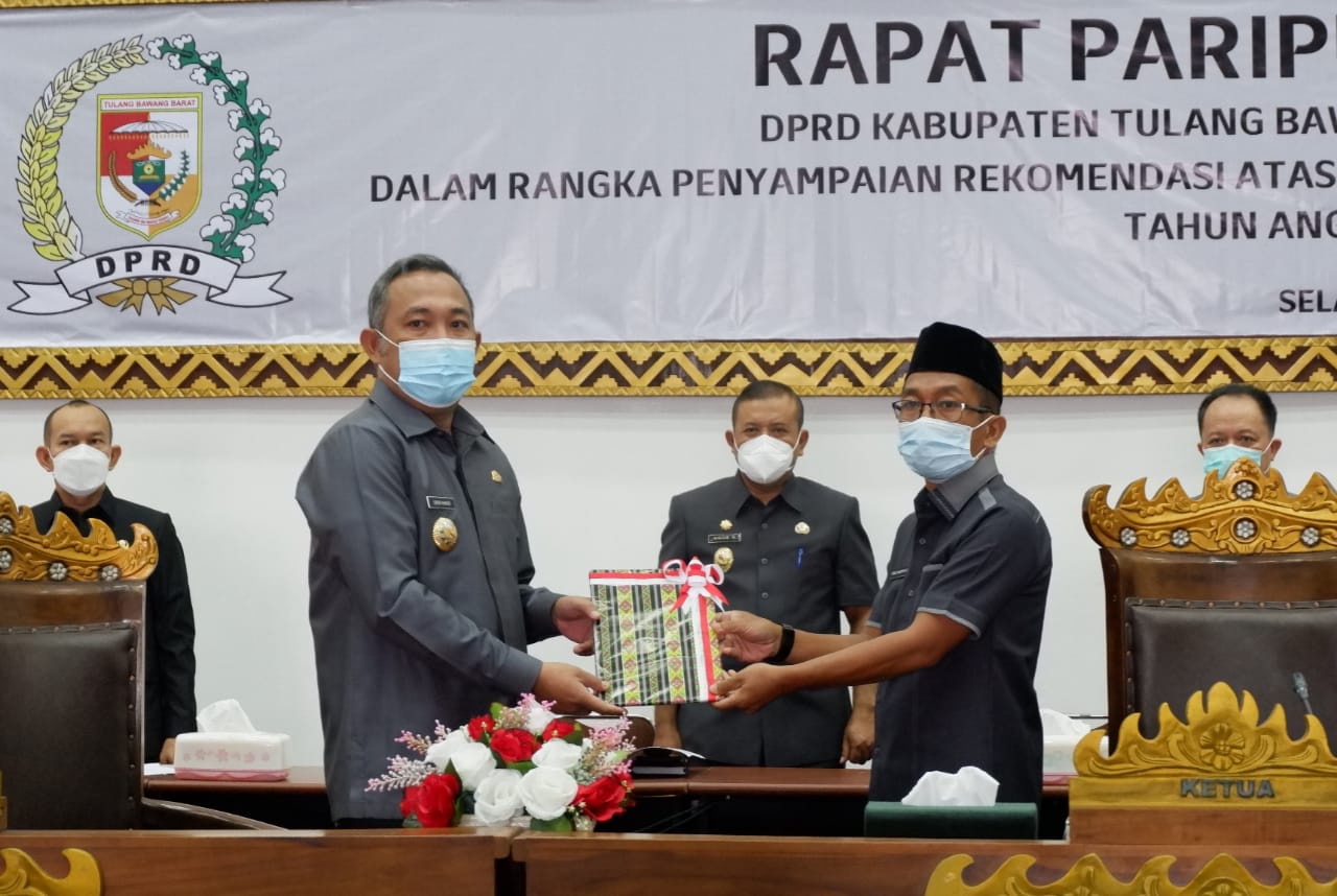 DPRD Tubaba Gelar Rapat Paripurna Penyampaian Rekomendasi LKPJ Bupati